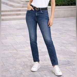 Abercrombie & Fitch Dark Wash Mid Rise 90s Straight Jeans | 32L | NWT